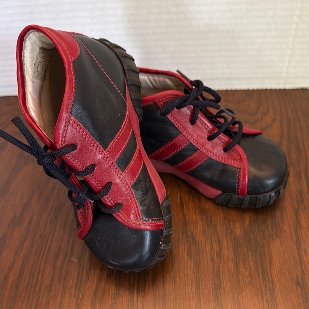 Italian! Red and Navy Leather Walking Shoes/Boots